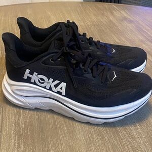 HOKA Clifton 10, W 8.5D